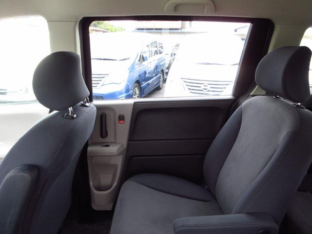 フリード Ｇ　エアロ　ジャストセレクション　７人乗り　ナビ　テレビ　ＥＴＣ　Ｂカメラ　左パワースライドドア　純正エアロ　純正アルミ　ＨＩＤオートライト　オートエアコン　ステアリモコン　キーレスキー　プライバシーガラス　取説　保証書（51枚目）