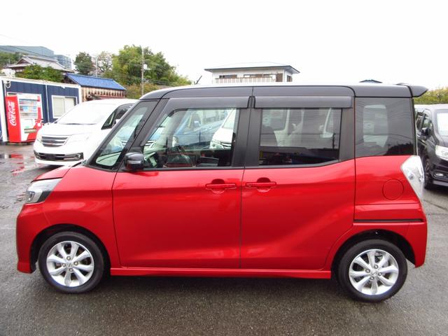 デイズルークス ハイウェイスター　Ｘターボ　後期型　ターボ　ツートンカラー　ナビ　フルセグ　ＥＴＣ　アラウンドビューカメラ　左パワースライドドア　エマージェンシーブレーキ　純正エアロ　純正アルミ　ＬＥＤオートライト　フォグ　革巻きステアリング（5枚目）