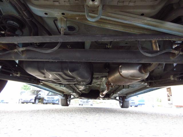 ハスラー G 5速マニュアル CD AUX USB ブルートゥース クスコタワーバー 社外アルミ アイドリングストップ 運転席シートヒーター キーレスキー オートエアコン プライバシーガラス ドアバイザー 保証書(15枚目)