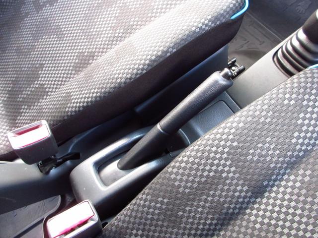 ハスラー G 5速マニュアル CD AUX USB ブルートゥース クスコタワーバー 社外アルミ アイドリングストップ 運転席シートヒーター キーレスキー オートエアコン プライバシーガラス ドアバイザー 保証書(44枚目)