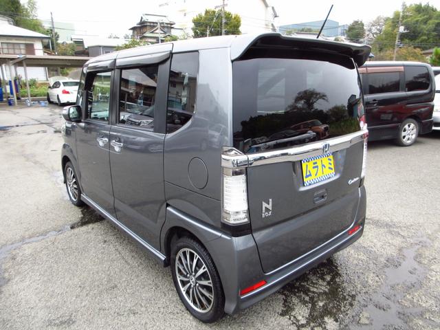N-BOXカスタム G・ターボパッケージ ターボ ナビ テレビ ETC Bカメラ 両側パワースライドドア クルーズコントロール パドルシフト 革巻きステアリング 純正エアロ 純正アルミ HIDオートライト フォグ スマートキー 保証書(6枚目)