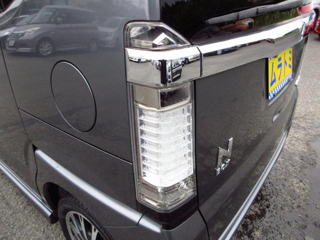 N-BOXカスタム G・ターボパッケージ ターボ ナビ テレビ ETC Bカメラ 両側パワースライドドア クルーズコントロール パドルシフト 革巻きステアリング 純正エアロ 純正アルミ HIDオートライト フォグ スマートキー 保証書(20枚目)