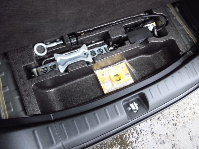 N-BOXカスタム G・ターボパッケージ ターボ ナビ テレビ ETC Bカメラ 両側パワースライドドア クルーズコントロール パドルシフト 革巻きステアリング 純正エアロ 純正アルミ HIDオートライト フォグ スマートキー 保証書(35枚目)