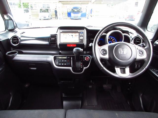 N-BOXカスタム G・ターボパッケージ ターボ ナビ テレビ ETC Bカメラ 両側パワースライドドア クルーズコントロール パドルシフト 革巻きステアリング 純正エアロ 純正アルミ HIDオートライト フォグ スマートキー 保証書(39枚目)