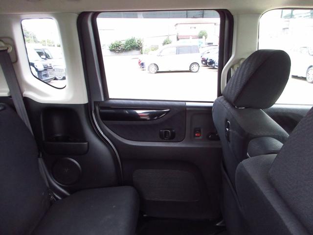 N-BOXカスタム G・ターボパッケージ ターボ ナビ テレビ ETC Bカメラ 両側パワースライドドア クルーズコントロール パドルシフト 革巻きステアリング 純正エアロ 純正アルミ HIDオートライト フォグ スマートキー 保証書(56枚目)