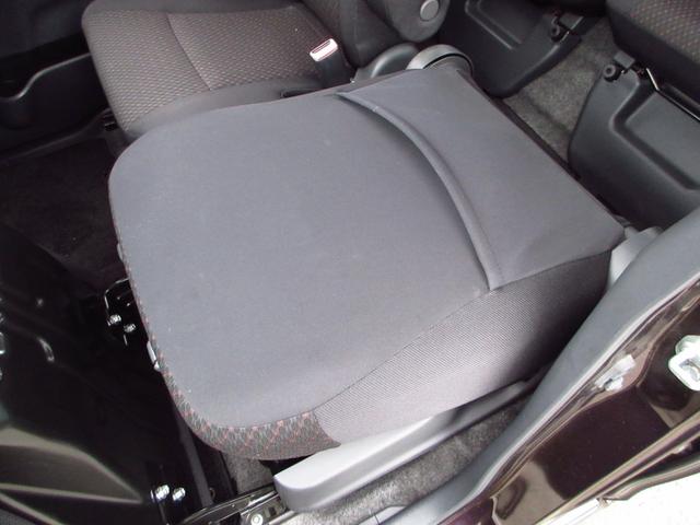 スペーシアカスタム ＧＳターボ　ターボ　ナビ　フルセグ　ブルートゥース　ＥＴＣ　左パワースライドドア　クルーズコントロール　純正エアロ　純正アルミ　ＨＩＤオートライト　フォグ　運転席シートヒーター　アイストップ　パドルシフト（31枚目）