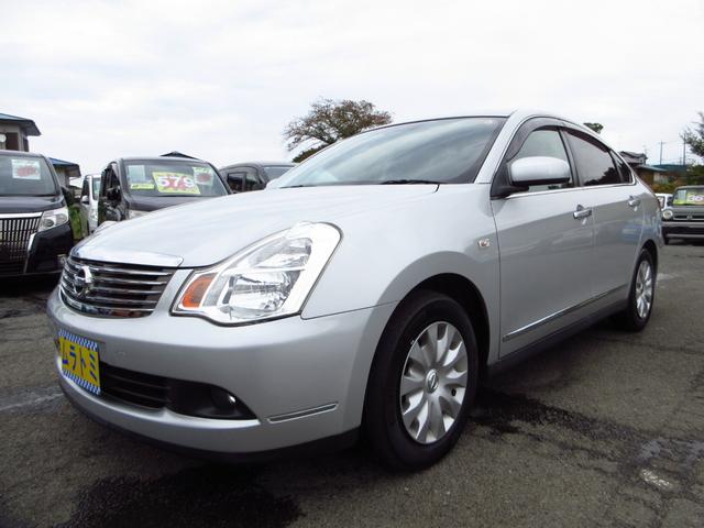 ブルーバードシルフィ ２０Ｓ　ナビ　テレビ　ブルートゥース　ＣＤ　ＤＶＤ　Ｂカメラ　インテリキー　オートエアコン　オートライト　フォグ　リアスモークフィルム　ドアバイザー　急発進防止システム　スペアキー（4枚目）