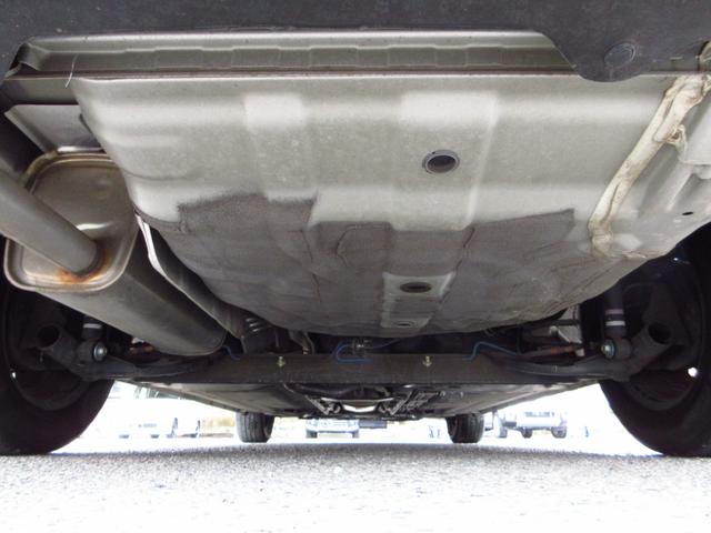 ブルーバードシルフィ ２０Ｓ　ナビ　テレビ　ブルートゥース　ＣＤ　ＤＶＤ　Ｂカメラ　インテリキー　オートエアコン　オートライト　フォグ　リアスモークフィルム　ドアバイザー　急発進防止システム　スペアキー（14枚目）