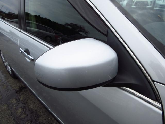 ブルーバードシルフィ ２０Ｓ　ナビ　テレビ　ブルートゥース　ＣＤ　ＤＶＤ　Ｂカメラ　インテリキー　オートエアコン　オートライト　フォグ　リアスモークフィルム　ドアバイザー　急発進防止システム　スペアキー（17枚目）