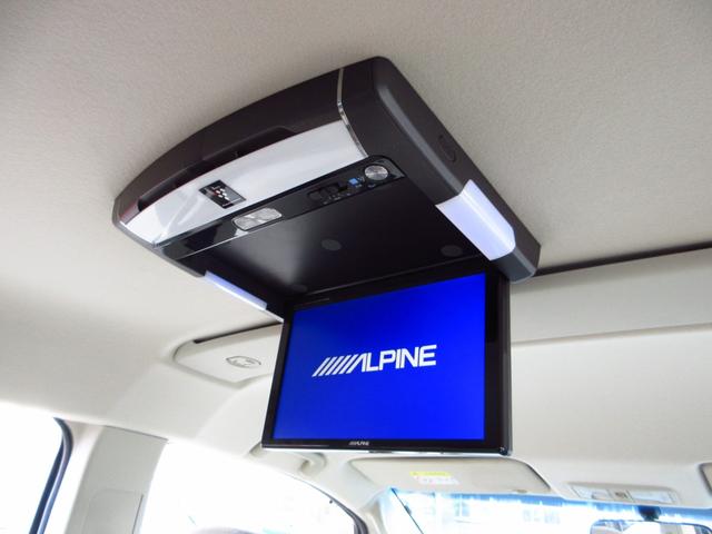 デリカＤ：５ Ｇ　パワーパッケージ　雹害車　パートタイム４ＷＤ　ツートン　大型ナビ　フルセグ　ＥＴＣ　Ｂカメラ　フリップダウンモニター　両側パワースライドドア　パドルシフト　クルーズコントロール　純正アルミ　ＨＩＤオートライト　フォグ（38枚目）