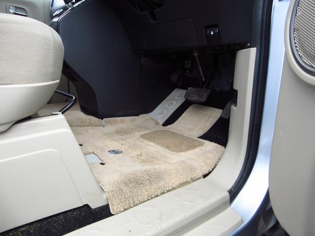 デリカＤ：５ Ｇ　パワーパッケージ　雹害車　パートタイム４ＷＤ　ツートン　大型ナビ　フルセグ　ＥＴＣ　Ｂカメラ　フリップダウンモニター　両側パワースライドドア　パドルシフト　クルーズコントロール　純正アルミ　ＨＩＤオートライト　フォグ（49枚目）