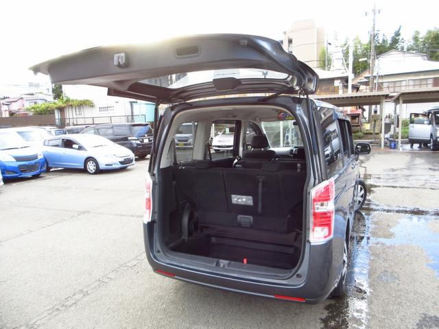 ステップワゴン G Lパッケージ ナビ テレビ ETC Bカメラ フリップダウンモニター 両側パワースライドドア キーレス オートエアコン ステアリモコン ECON プライバシーガラス ドアバイザー タイミングチェーン(13枚目)