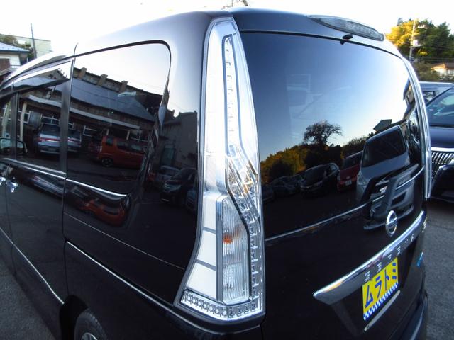 セレナ ハイウェイスター Vセレ+セーフティ SHV Aセフ 後期型 カプロンシート ナビ フルセグ ETC アラウンドビューカメラ 両側パワースライドドア エマージェンシーブレーキ クルーズコントロール 純正エアロ 純正アルミ LEDオートライト フォグ(20枚目)