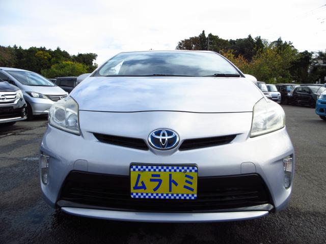 プリウス Ｓ　後期型　ナビ　フルセグ　ＥＴＣ　Ｂカメラ　前後ドライブレコーダー　純正アルミ　ＨＩＤオートライト　リアスモークフィルム　カーテンエアバッグ　トノカバー　ステアリモコン　取説　保証書（3枚目）