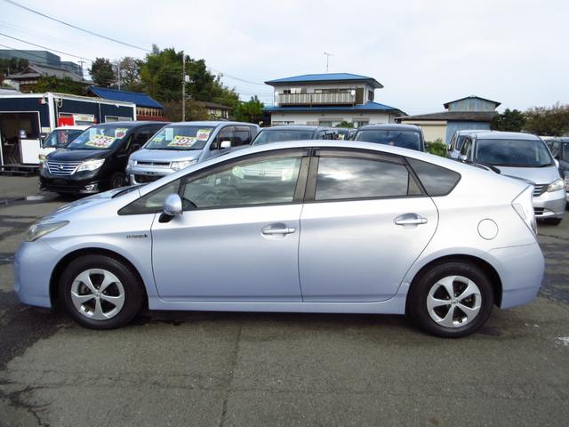 プリウス Ｓ　後期型　ナビ　フルセグ　ＥＴＣ　Ｂカメラ　前後ドライブレコーダー　純正アルミ　ＨＩＤオートライト　リアスモークフィルム　カーテンエアバッグ　トノカバー　ステアリモコン　取説　保証書（5枚目）