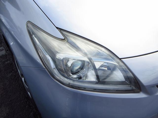 プリウス Ｓ　後期型　ナビ　フルセグ　ＥＴＣ　Ｂカメラ　前後ドライブレコーダー　純正アルミ　ＨＩＤオートライト　リアスモークフィルム　カーテンエアバッグ　トノカバー　ステアリモコン　取説　保証書（15枚目）