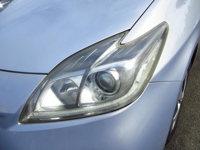 プリウス Ｓ　後期型　ナビ　フルセグ　ＥＴＣ　Ｂカメラ　前後ドライブレコーダー　純正アルミ　ＨＩＤオートライト　リアスモークフィルム　カーテンエアバッグ　トノカバー　ステアリモコン　取説　保証書（16枚目）