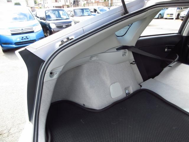 プリウス Ｓ　後期型　ナビ　フルセグ　ＥＴＣ　Ｂカメラ　前後ドライブレコーダー　純正アルミ　ＨＩＤオートライト　リアスモークフィルム　カーテンエアバッグ　トノカバー　ステアリモコン　取説　保証書（36枚目）