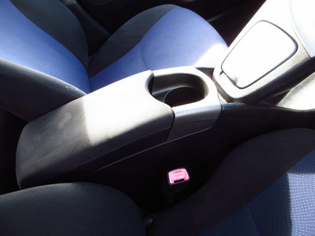 プリウス Ｓ　後期型　ナビ　フルセグ　ＥＴＣ　Ｂカメラ　前後ドライブレコーダー　純正アルミ　ＨＩＤオートライト　リアスモークフィルム　カーテンエアバッグ　トノカバー　ステアリモコン　取説　保証書（42枚目）