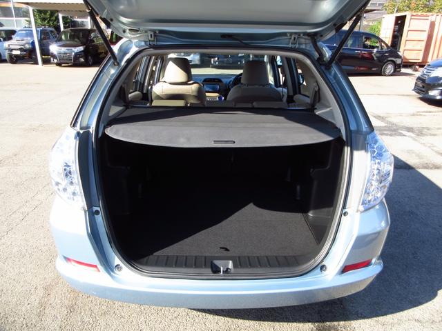 フィットシャトルハイブリッド ハイブリッド・スマートセレクション コンビシート ナビ テレビ ETC Bカメラ クルーズコントロール スマートキー 助手席回転シート 革巻きステアリング HIDオートライト フォグ オートエアコン ステアリモコン ECON 保証書(32枚目)