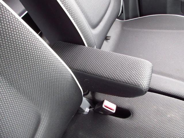 ハスラー Ｇターボ　ターボ　４ＷＤ　衝突軽減ブレーキ　ＣＤ　ＡＵＸ　アイドリングストップ　オートエアコン　スマートキー　運転席シートヒーター　プライバシーガラス　ドアバイザー　電格ミラー　スペアキー　ベンチシート（25枚目）