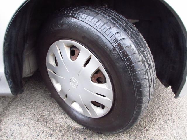 フリード G 7人乗り ナビ CD DVD テレビ Mサーバー Bカメラ プライバシーガラス 電格ミラー 予備キー 両側スライドドア タイミングチェーン(9枚目)