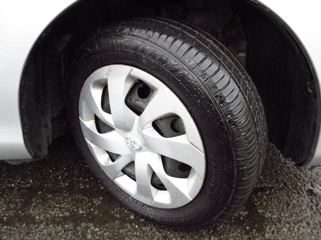 シエンタ ハイブリッドＧ　衝突軽減ブレーキ　７人乗り　ナビ　テレビ　ブルートゥース　ＥＴＣ　Ｂカメラ　両側パワースライドドア　ＬＥＤオートライト　フォグ　スマートキー　オートエアコン　プライバシーガラス　ドアバイザー（21枚目）