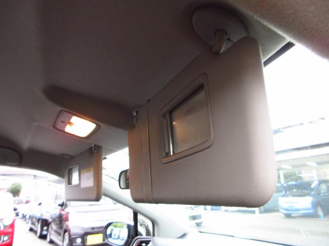 シエンタ ハイブリッドＧ　衝突軽減ブレーキ　７人乗り　ナビ　テレビ　ブルートゥース　ＥＴＣ　Ｂカメラ　両側パワースライドドア　ＬＥＤオートライト　フォグ　スマートキー　オートエアコン　プライバシーガラス　ドアバイザー（51枚目）