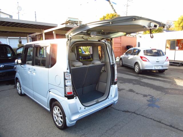 N-BOX G 雹害車 ナビ テレビ ETC Bカメラ 前後ドライブレコーダー 社外アルミ スマートキー オートエアコン ステアリモコン ECON プライバシーガラス ドアバイザー 保証書(12枚目)