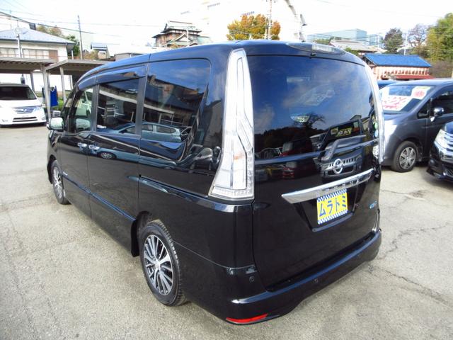 セレナ ハイウェイスターＳ－ＨＶアドバンスドセーフティパック　後期型　大型ナビ　フルセグ　ＥＴＣ　全周囲カメラ　両側パワースライドドア　フリップダウンモニター　純正エアロ　純正アルミ　ＬＥＤオートライト　フォグ　前後ソナー　インテリキー　クルーズコントロール（6枚目）