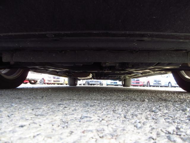 セレナ ハイウェイスターＳ－ＨＶアドバンスドセーフティパック　後期型　大型ナビ　フルセグ　ＥＴＣ　全周囲カメラ　両側パワースライドドア　フリップダウンモニター　純正エアロ　純正アルミ　ＬＥＤオートライト　フォグ　前後ソナー　インテリキー　クルーズコントロール（13枚目）