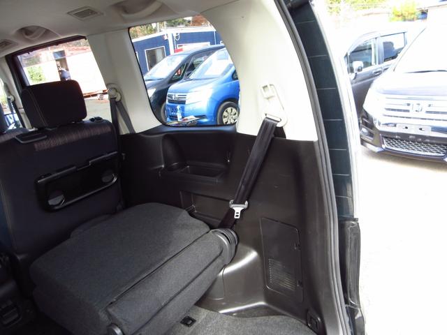 セレナ ハイウェイスターＳ－ＨＶアドバンスドセーフティパック　後期型　大型ナビ　フルセグ　ＥＴＣ　全周囲カメラ　両側パワースライドドア　フリップダウンモニター　純正エアロ　純正アルミ　ＬＥＤオートライト　フォグ　前後ソナー　インテリキー　クルーズコントロール（37枚目）