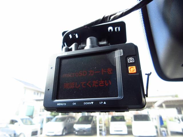 セレナ ハイウェイスターＳ－ＨＶアドバンスドセーフティパック　後期型　大型ナビ　フルセグ　ＥＴＣ　全周囲カメラ　両側パワースライドドア　フリップダウンモニター　純正エアロ　純正アルミ　ＬＥＤオートライト　フォグ　前後ソナー　インテリキー　クルーズコントロール（52枚目）