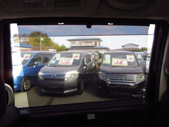 セレナ ハイウェイスターＳ－ＨＶアドバンスドセーフティパック　後期型　大型ナビ　フルセグ　ＥＴＣ　全周囲カメラ　両側パワースライドドア　フリップダウンモニター　純正エアロ　純正アルミ　ＬＥＤオートライト　フォグ　前後ソナー　インテリキー　クルーズコントロール（60枚目）