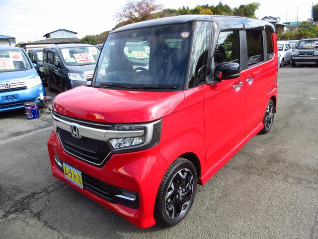 Ｎ－ＢＯＸカスタム Ｇ・Ｌターボホンダセンシング　雹害車　ターボ　ツートンカラー　ホンダセンシング　ナビ　フルセグ　ＥＴＣ　Ｂカメラ　両側パワースライドドア　パドルシフト　クルーズコントロール　ＬＥＤオートライト　フォグ　革巻きステア　コンビシート（4枚目）