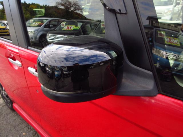 Ｎ－ＢＯＸカスタム Ｇ・Ｌターボホンダセンシング　雹害車　ターボ　ツートンカラー　ホンダセンシング　ナビ　フルセグ　ＥＴＣ　Ｂカメラ　両側パワースライドドア　パドルシフト　クルーズコントロール　ＬＥＤオートライト　フォグ　革巻きステア　コンビシート（17枚目）