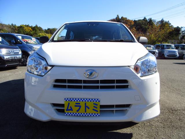 ミライース Ｂ　ＳＡＩＩＩ　スマートアシスト　ＣＤ　ＡＵＸ　ＥＴＣ　アイドリングストップ　フロントドアバイザー　フロントパワーウィンドウ　前後ソナー　キーレスキー　予備キー　プライバシーガラス　取説　保証書（3枚目）