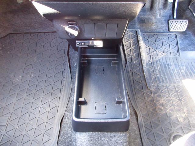 ミライース Ｂ　ＳＡＩＩＩ　スマートアシスト　ＣＤ　ＡＵＸ　ＥＴＣ　アイドリングストップ　フロントドアバイザー　フロントパワーウィンドウ　前後ソナー　キーレスキー　予備キー　プライバシーガラス　取説　保証書（42枚目）