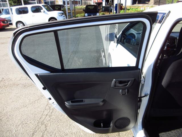 ミライース Ｂ　ＳＡＩＩＩ　スマートアシスト　ＣＤ　ＡＵＸ　ＥＴＣ　アイドリングストップ　フロントドアバイザー　フロントパワーウィンドウ　前後ソナー　キーレスキー　予備キー　プライバシーガラス　取説　保証書（53枚目）