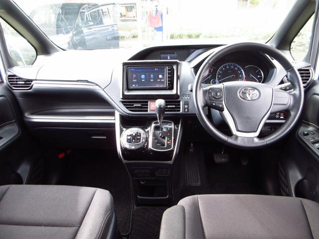 エスクァイア Ｘｉ　雹害車　７人乗り　ナビ　テレビ　ＥＴＣ　Ｂカメラ　フロントドライブレコーダー　左パワースライドドア　ＬＥＤオートライト　フォグ　前後ソナー　社外アルミ　スマートキー　革巻きステアリング　リアシェード（15枚目）