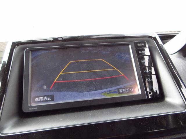 エスクァイア Ｘｉ　雹害車　７人乗り　ナビ　テレビ　ＥＴＣ　Ｂカメラ　フロントドライブレコーダー　左パワースライドドア　ＬＥＤオートライト　フォグ　前後ソナー　社外アルミ　スマートキー　革巻きステアリング　リアシェード（16枚目）