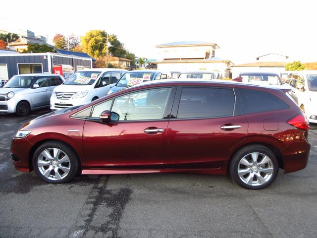 ジェイド ハイブリッドＸ　６人乗り　衝突軽減ブレーキ　ナビ　フルセグ　ＨＤＭＩ　ＥＴＣ　Ｂカメラ　コンビシート　クルーズコントロール　純正アルミ　ＬＥＤオートライト　フォグ　スマートキー　カーテンエアバッグ　ステアリモコン（5枚目）