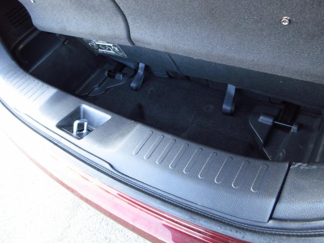 ジェイド ハイブリッドＸ　６人乗り　衝突軽減ブレーキ　ナビ　フルセグ　ＨＤＭＩ　ＥＴＣ　Ｂカメラ　コンビシート　クルーズコントロール　純正アルミ　ＬＥＤオートライト　フォグ　スマートキー　カーテンエアバッグ　ステアリモコン（35枚目）