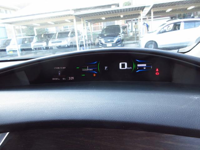 ジェイド ハイブリッドＸ　６人乗り　衝突軽減ブレーキ　ナビ　フルセグ　ＨＤＭＩ　ＥＴＣ　Ｂカメラ　コンビシート　クルーズコントロール　純正アルミ　ＬＥＤオートライト　フォグ　スマートキー　カーテンエアバッグ　ステアリモコン（62枚目）