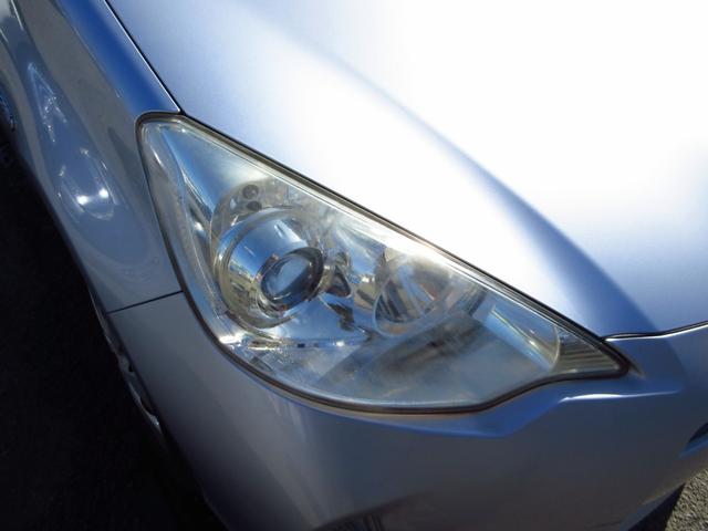 アクア Ｓ　ナビ　テレビ　ＣＤ　ＡＵＸ　ＥＴＣ　Ｂカメラ　オートエアコン　キーレスキー　ステアリモコン　ドアバイザー　プライバシーガラス　スペアキー　取説（15枚目）