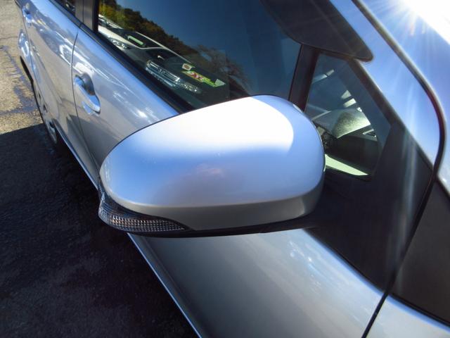 アクア Ｓ　ナビ　テレビ　ＣＤ　ＡＵＸ　ＥＴＣ　Ｂカメラ　オートエアコン　キーレスキー　ステアリモコン　ドアバイザー　プライバシーガラス　スペアキー　取説（17枚目）