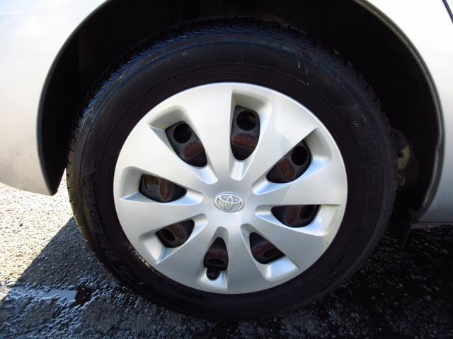 アクア Ｓ　ナビ　テレビ　ＣＤ　ＡＵＸ　ＥＴＣ　Ｂカメラ　オートエアコン　キーレスキー　ステアリモコン　ドアバイザー　プライバシーガラス　スペアキー　取説（22枚目）