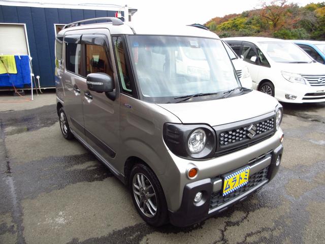 スペーシアギア ハイブリッドＸＺ　４ＷＤ　レンタカーアップ　ナビ　テレビ　ＥＴＣ　全周囲カメラ　両側パワースライドドア　衝突軽減ブレーキ　社外アルミ　ＬＥＤオートライト　フォグ　ルーフレール　リアソナー　革巻きステア　オートエアコン（8枚目）