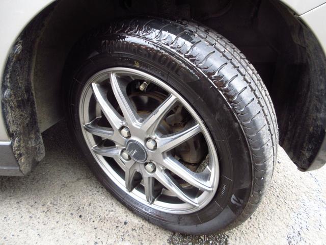 スペーシアギア ハイブリッドＸＺ　４ＷＤ　レンタカーアップ　ナビ　テレビ　ＥＴＣ　全周囲カメラ　両側パワースライドドア　衝突軽減ブレーキ　社外アルミ　ＬＥＤオートライト　フォグ　ルーフレール　リアソナー　革巻きステア　オートエアコン（10枚目）