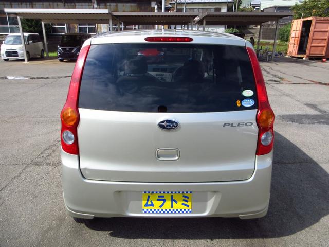 プレオ Ｆ　雹害車　５速マニュアル　純正デッキ　ＣＤ　キーレスキー　予備キー　電格ミラー　ドアバイザー　プライバシーガラス　イモビライザー　タイミングチェーン　取り扱い説明書（7枚目）